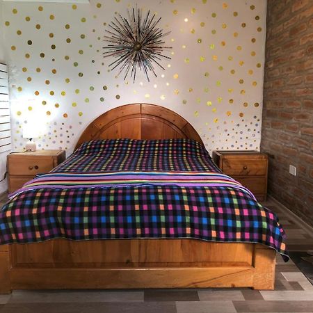 Mini Suites En El Mejor Sector De La Ciudad Кито Экстерьер фото